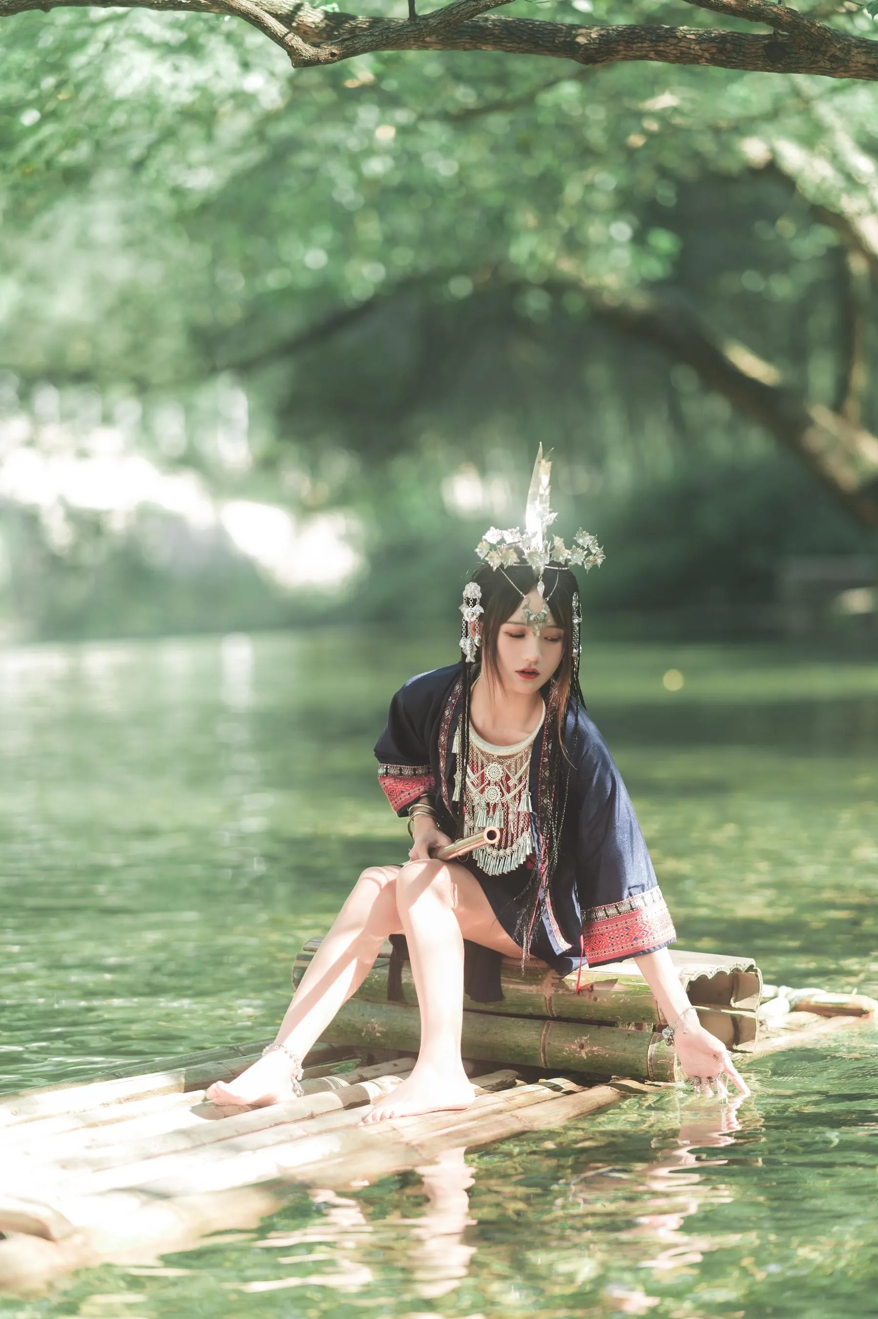 [艺图语] 2022.06.29 苗疆一梦 兔子Zzz不吃胡萝卜 [42P]插图6